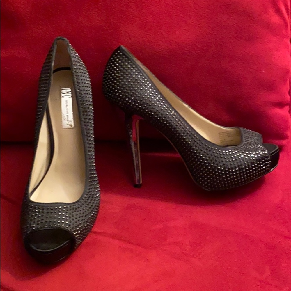INC shoes size 8